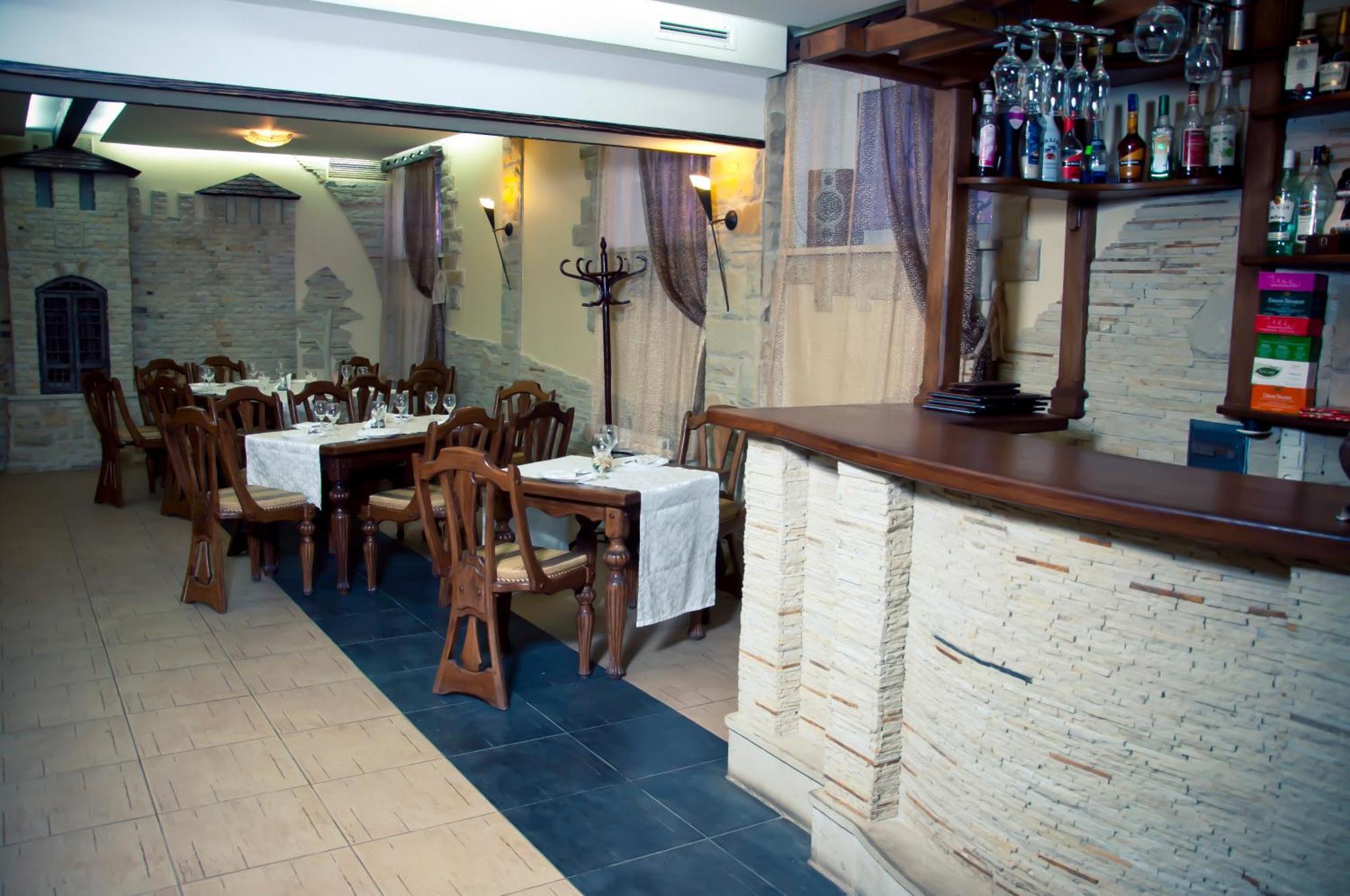 Central Hotel سوروكا المظهر الخارجي الصورة