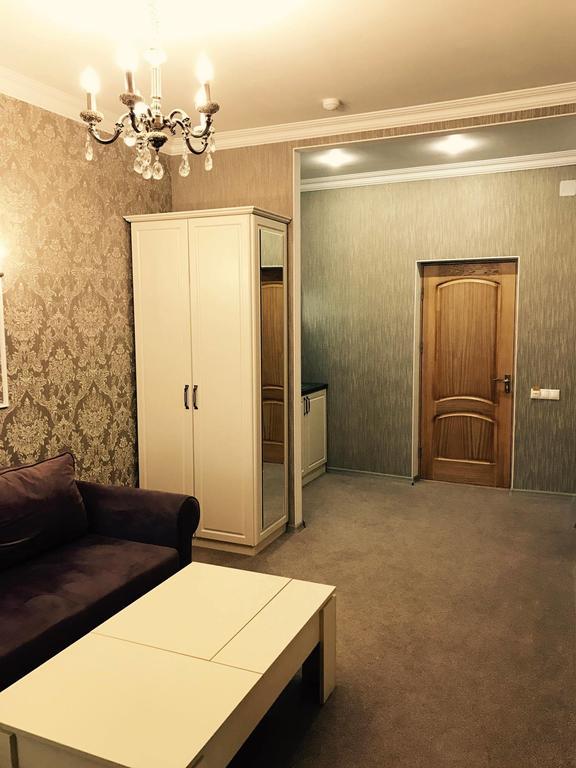 Central Hotel سوروكا المظهر الخارجي الصورة